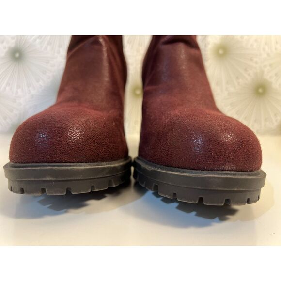 Call It Spring (ALDO) burgundy stacked heel ankle boots. Size 8. - Picture 3 of 10